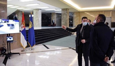 Полиција добила првих 15 возила опремљених савременом информационом опремом
